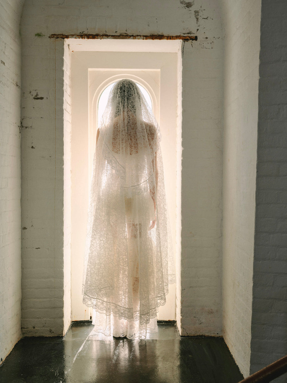 Juno Veil White