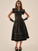Train Station Poplin Midi Dress Black
