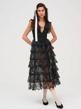 Daisy Eyelet Midi Dress Black