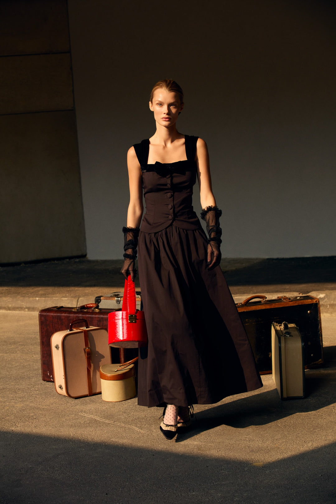 Train Station Poplin Top Black