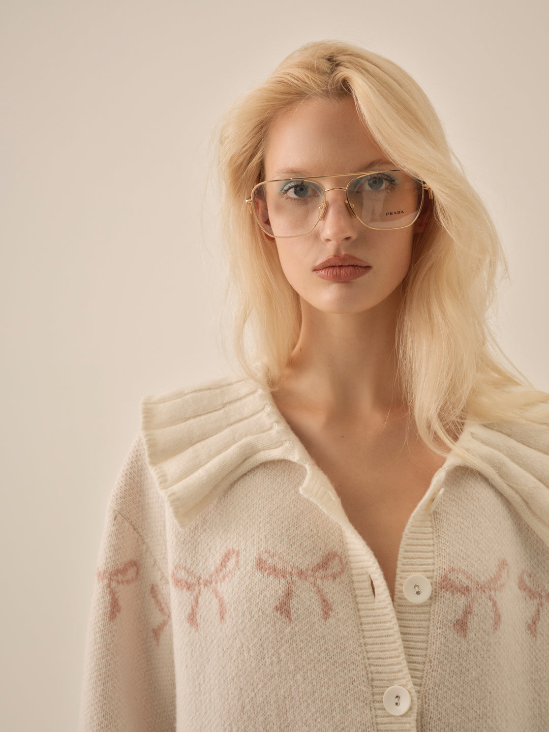 Bow Intarsia Knit Sweater White