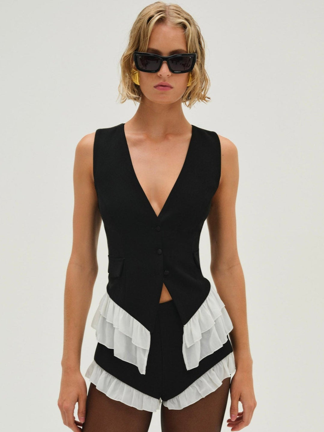 Noemie Short Black