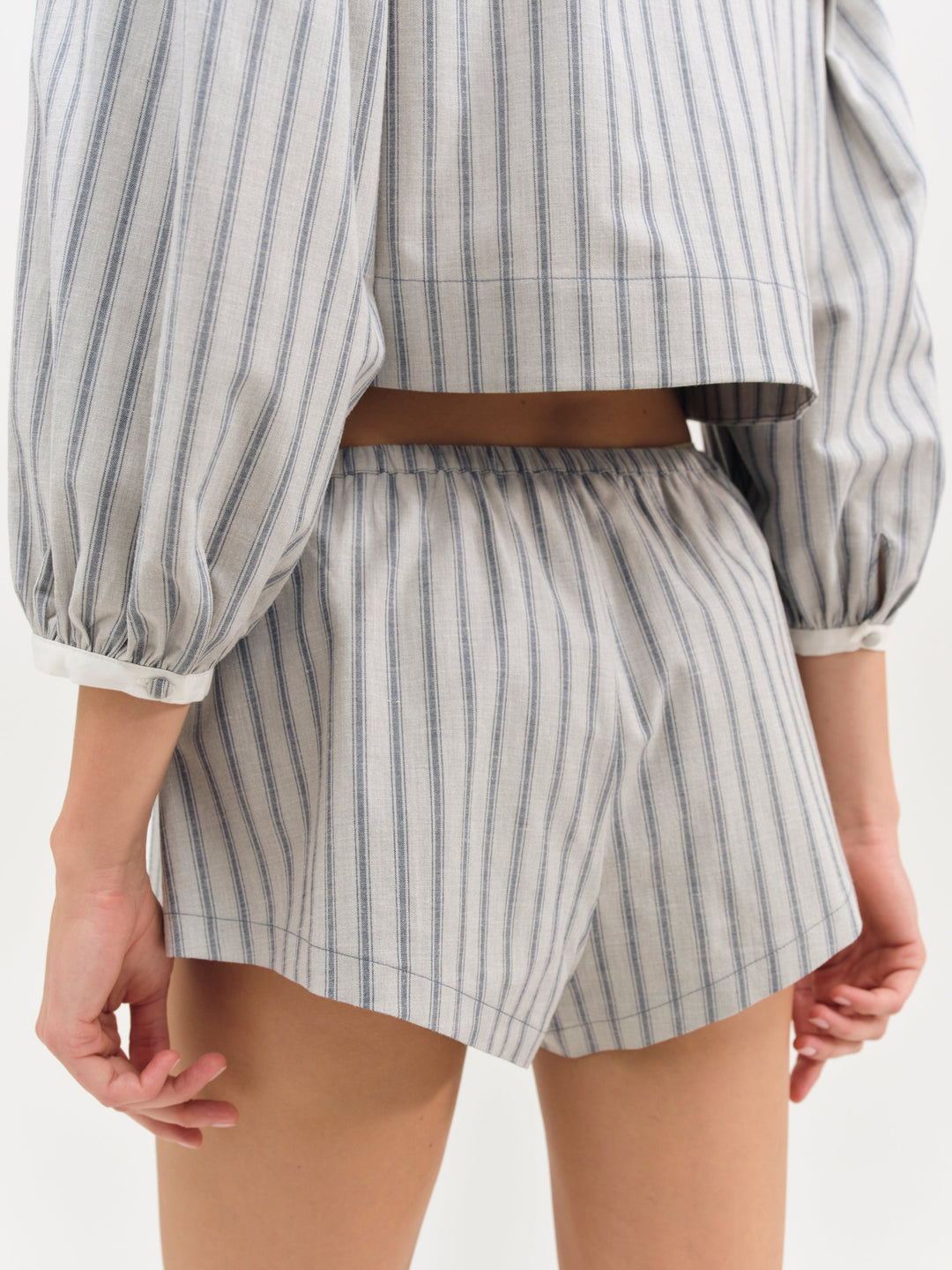 Linen Stripe Shorts Blue