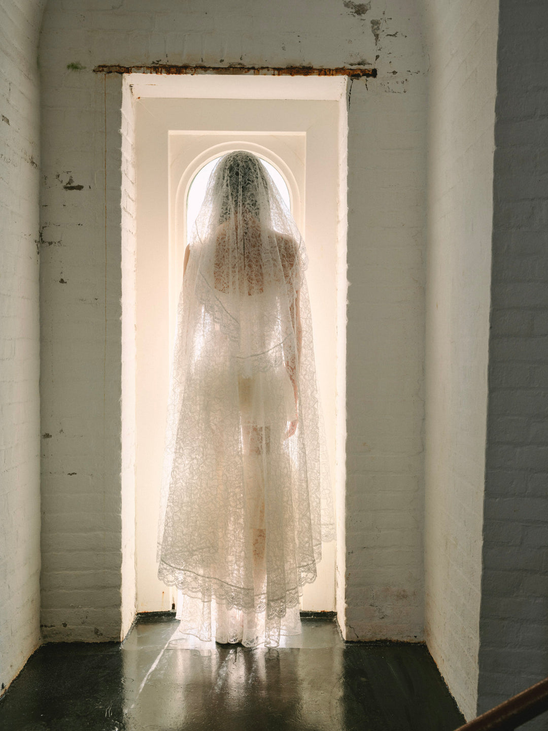 Juno Veil White