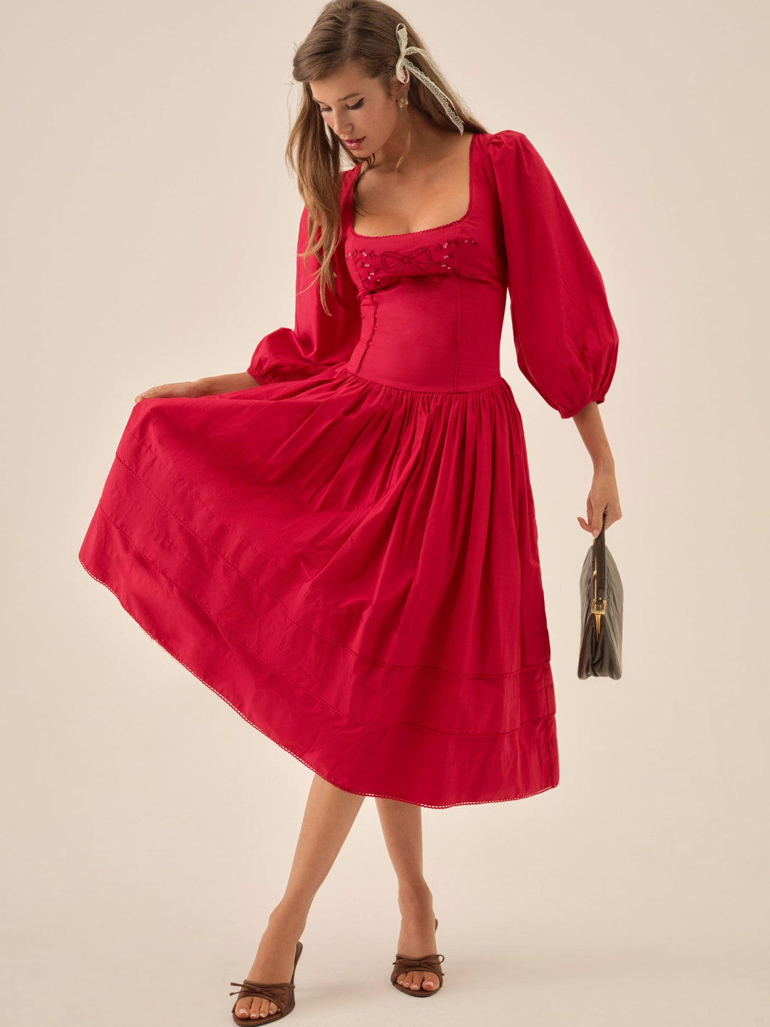 Betsy Bow Midi Dress Red
