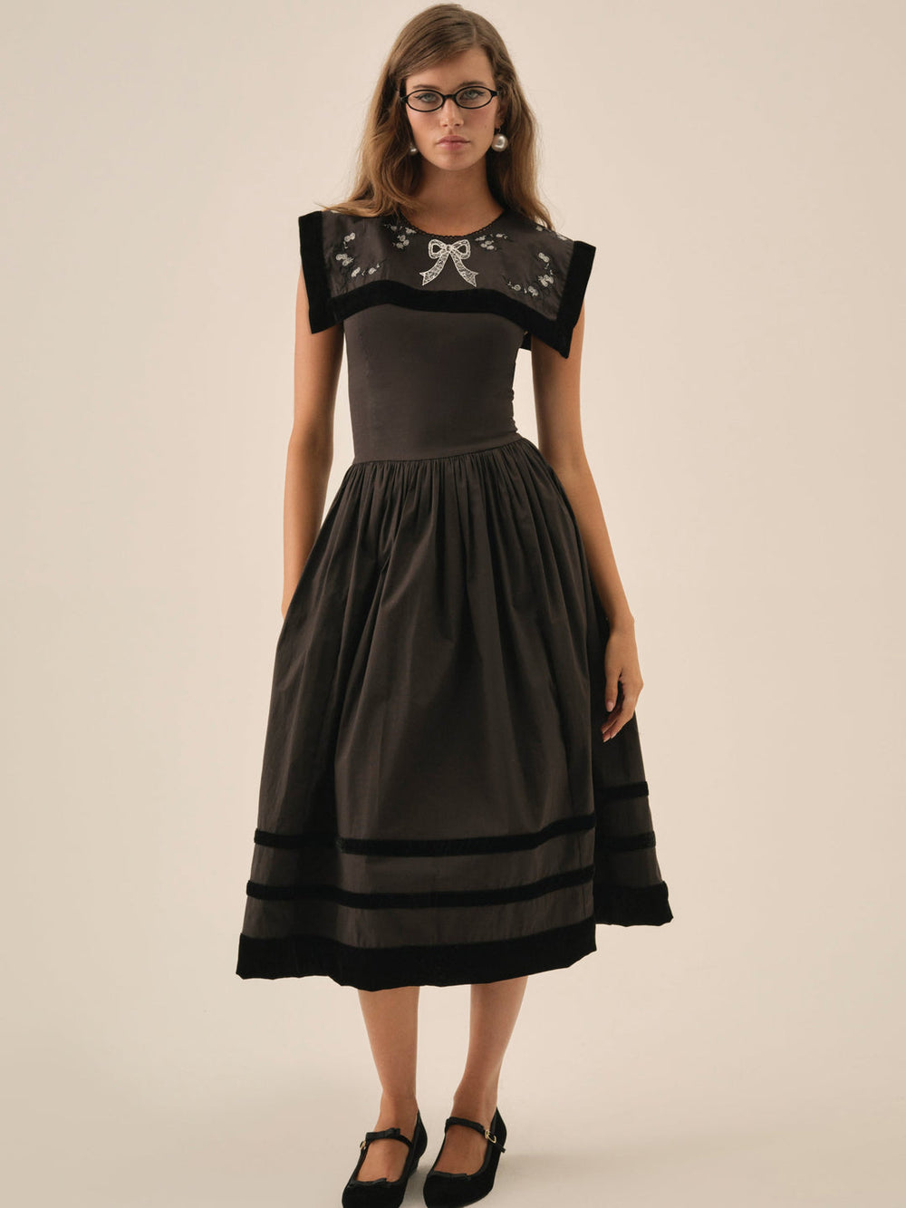 Train Station Poplin Midi Dress Black