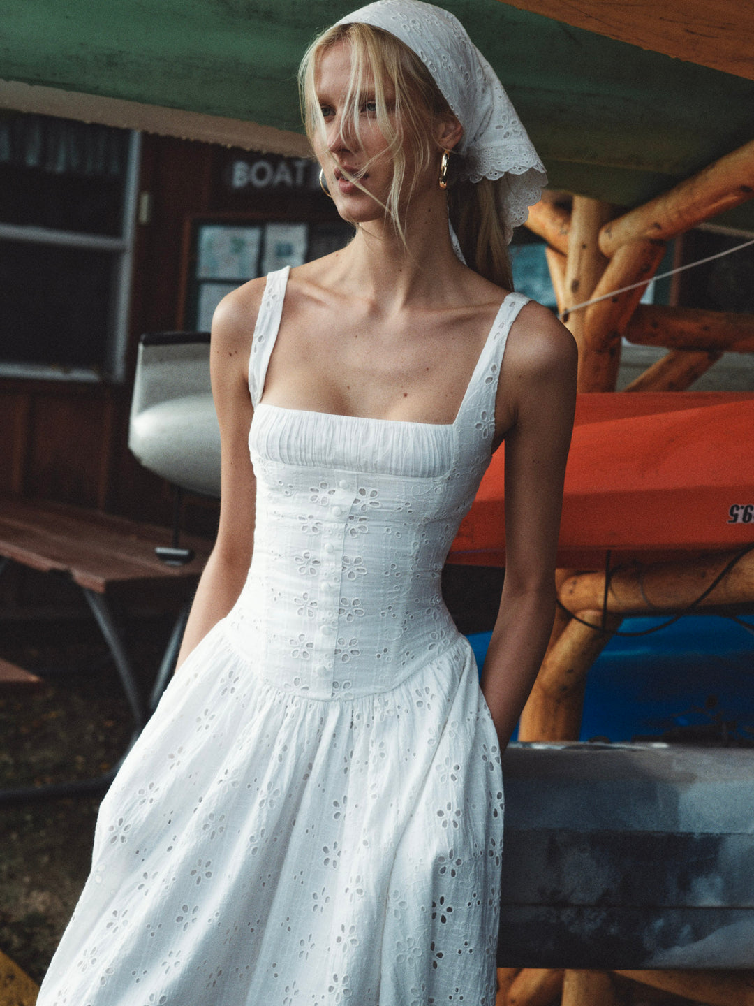 Dreamy Daisy Midi Dress White