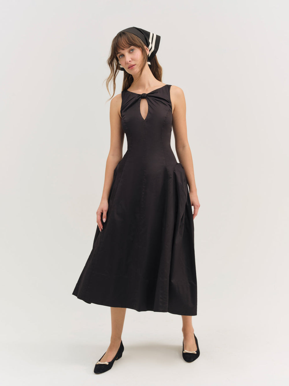 Evanie Structured Midi Dress Black