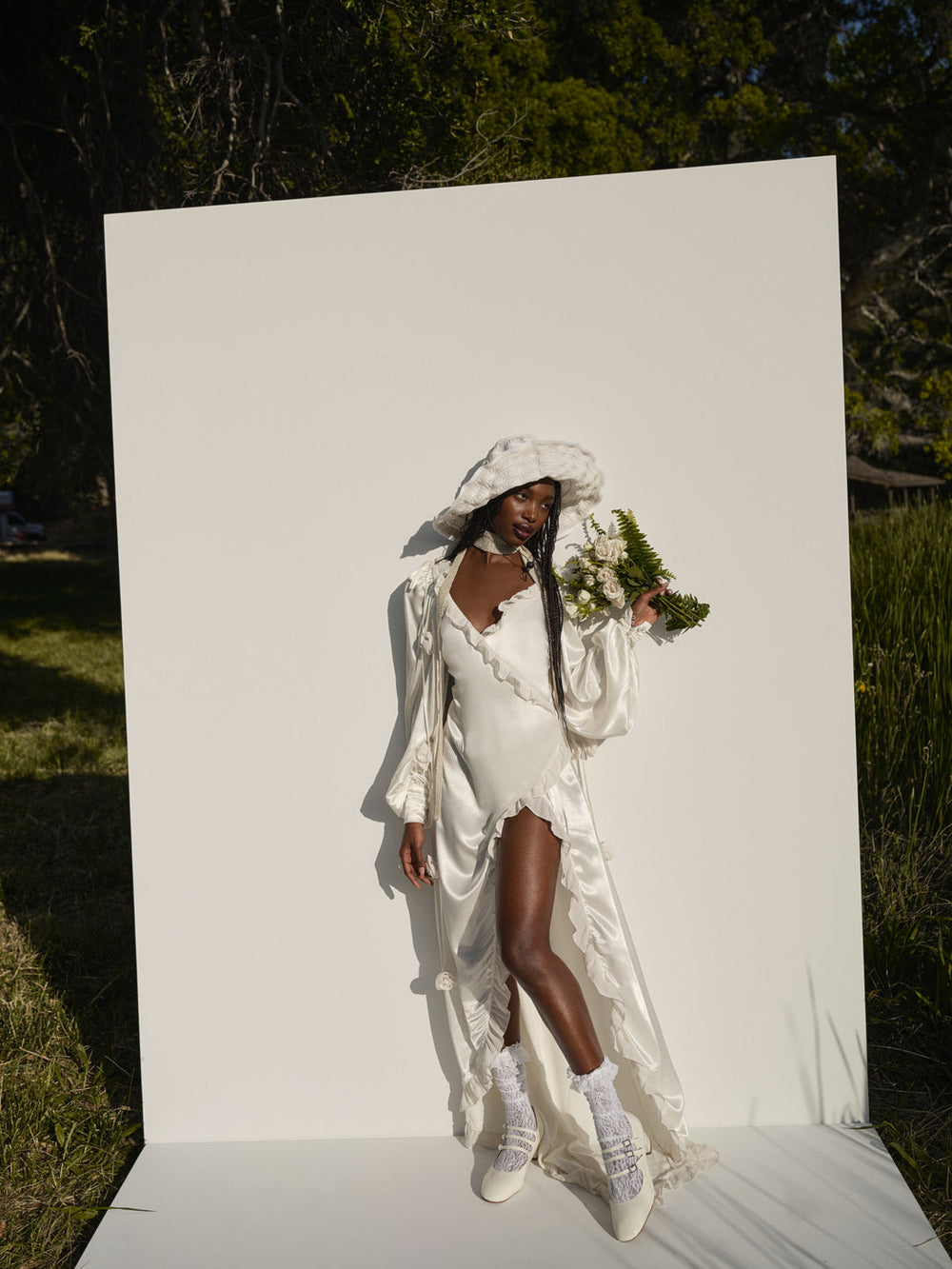 Kendall Gown White