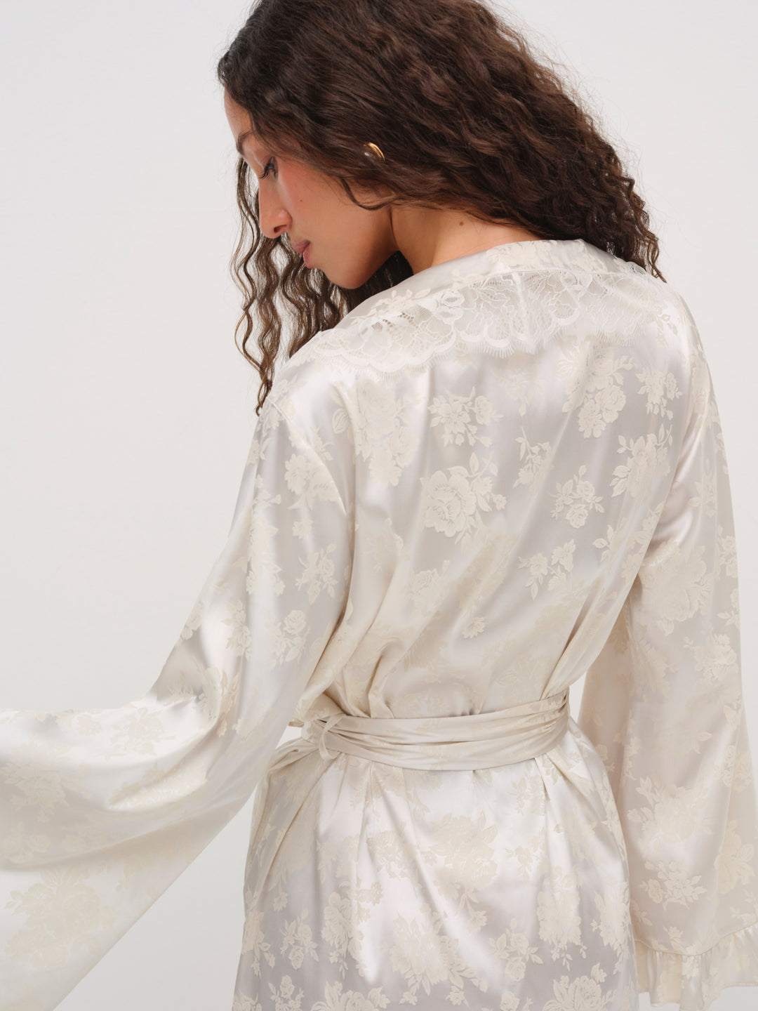 Audrey Robe Cream