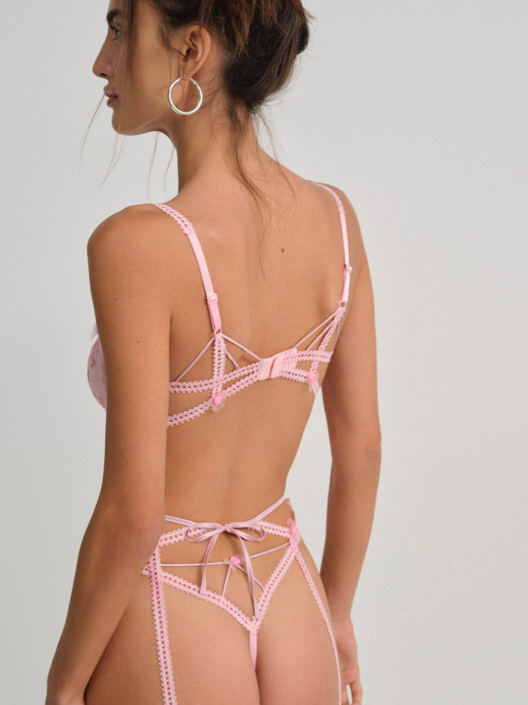 Dainty Daphne Garter Belt Pink