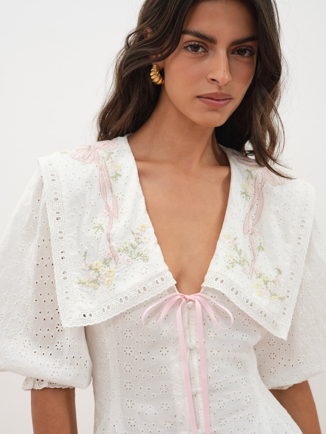 Mi Amore Embroidered Mini Dress White